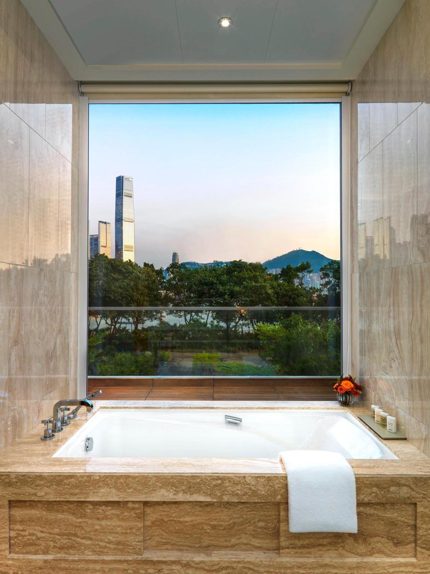 The Olympian Hong Kong Hotel Exterior photo